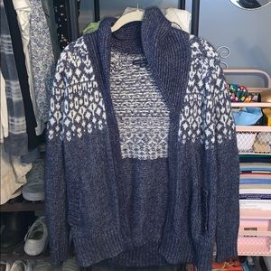 American eagle sweater